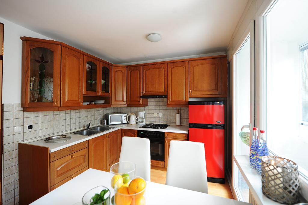 Apartment Trnovo Center Любляна Номер фото