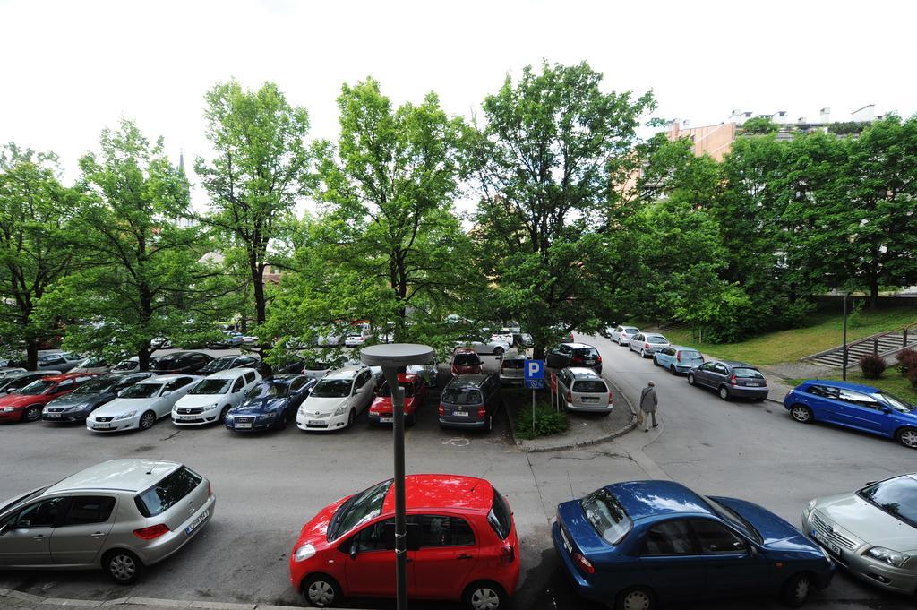 Apartment Trnovo Center Любляна Номер фото